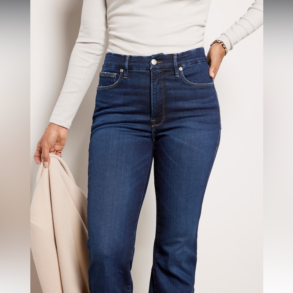 Good American Good leg straight boot cropped. Size 4/27